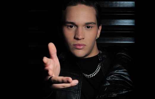 Multi-instrumentista Pedro Vitor lança EP “Sabe” gravado no estúdio Midas