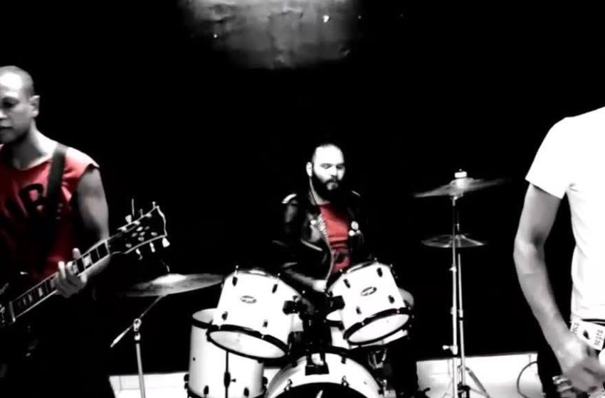 Conheça a banda Mosca Negra, hardcore punk de Osasco
